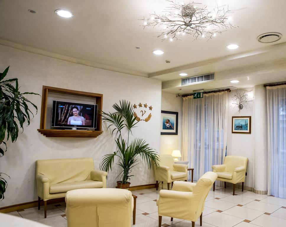 Grand Hotel Victoria Bagnara Calabra Bagian luar foto